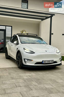 Внедорожник / Кроссовер Tesla Model Y 2021 в Днепре