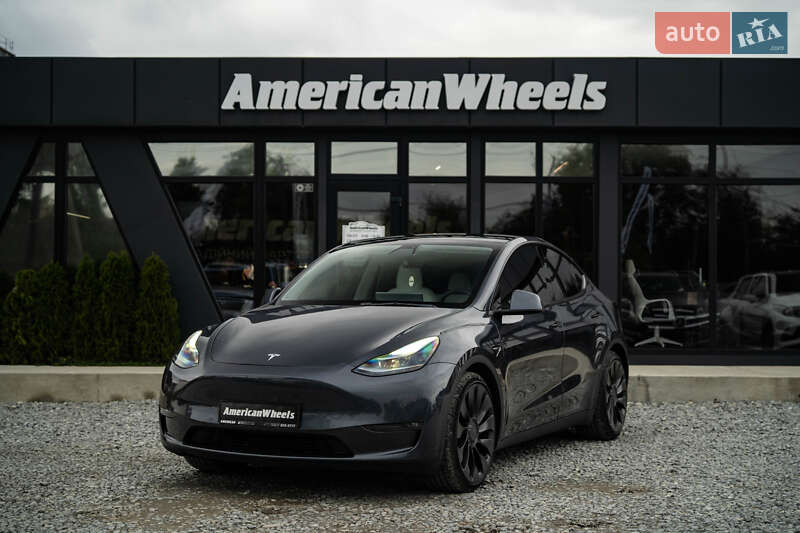 Tesla Model Y 2021