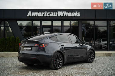 Внедорожник / Кроссовер Tesla Model Y 2021 в 