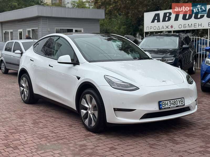 Позашляховик / Кросовер Tesla Model Y 2021 в Одесі