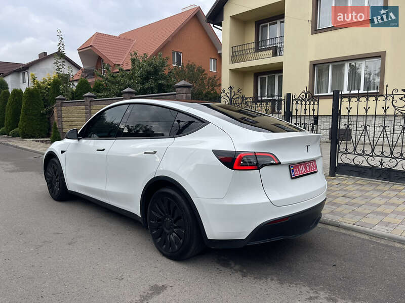 Внедорожник / Кроссовер Tesla Model Y 2023 в Луцке