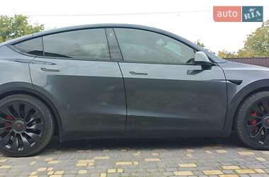 Позашляховик / Кросовер Tesla Model Y 2022 в 
