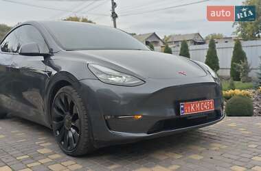 Позашляховик / Кросовер Tesla Model Y 2022 в 