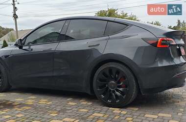 Позашляховик / Кросовер Tesla Model Y 2022 в 