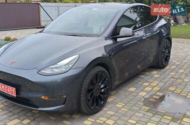 Позашляховик / Кросовер Tesla Model Y 2022 в 