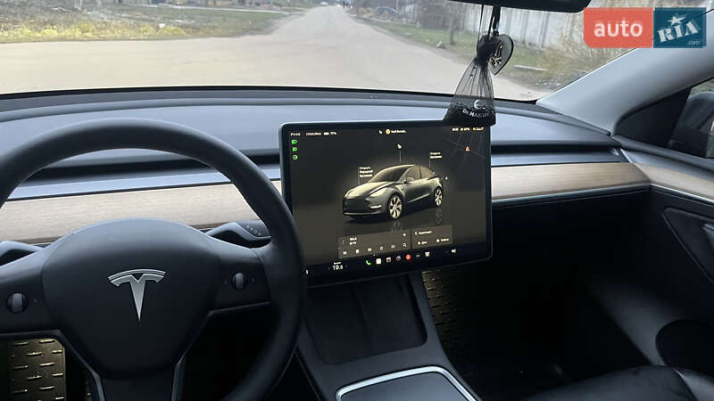 Позашляховик / Кросовер Tesla Model Y 2022 в Житомирі фото 47 Позашляховик / Кросовер Tesla Model Y 2022 в Житомирі