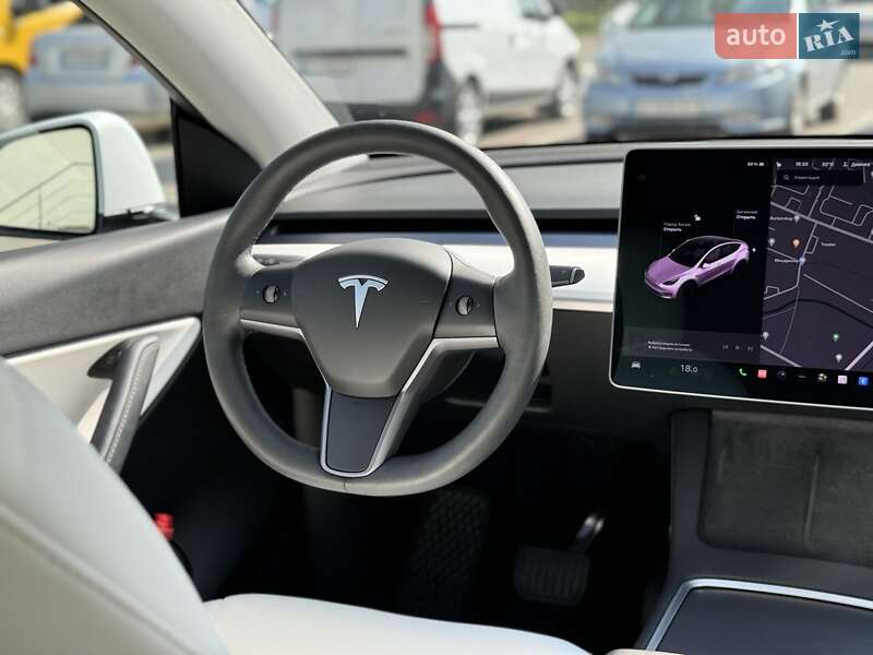 Внедорожник / Кроссовер Tesla Model Y 2022 в Хмельницком