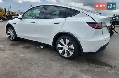 Внедорожник / Кроссовер Tesla Model Y 2021 в 