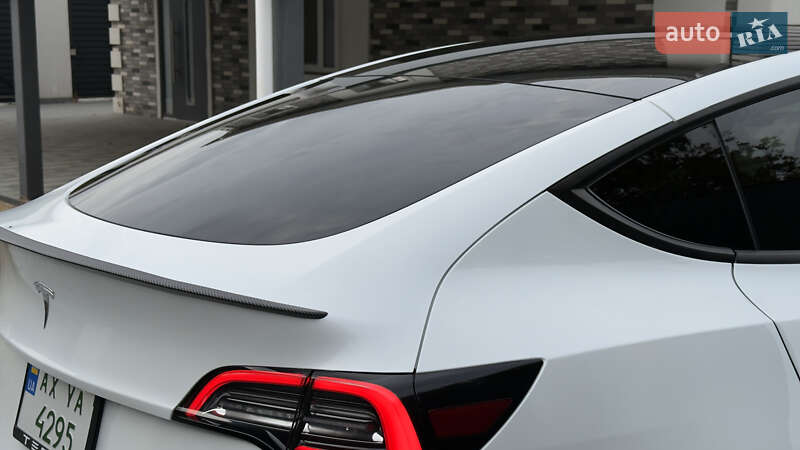 Внедорожник / Кроссовер Tesla Model Y 2020 в Харькове