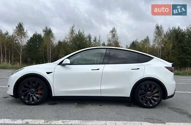 Внедорожник / Кроссовер Tesla Model Y 2023 в 