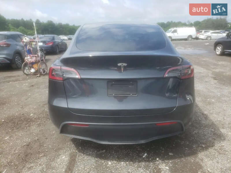 Позашляховик / Кросовер Tesla Model Y 2024 в Хмельницькому фото 3 Позашляховик / Кросовер Tesla Model Y 2024 в Хмельницькому