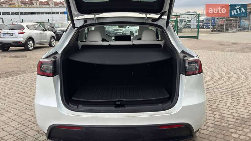 Внедорожник / Кроссовер Tesla Model Y 2023 в Львове фото 9 Внедорожник / Кроссовер Tesla Model Y 2023 в Львове