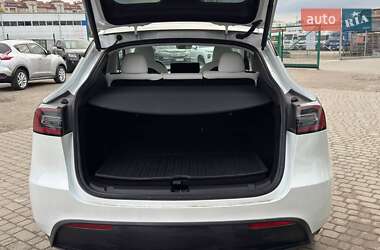 Внедорожник / Кроссовер Tesla Model Y 2023 в 