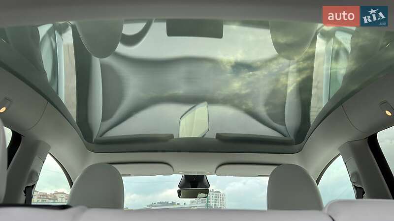 Внедорожник / Кроссовер Tesla Model Y 2023 в Львове фото 21 Внедорожник / Кроссовер Tesla Model Y 2023 в Львове