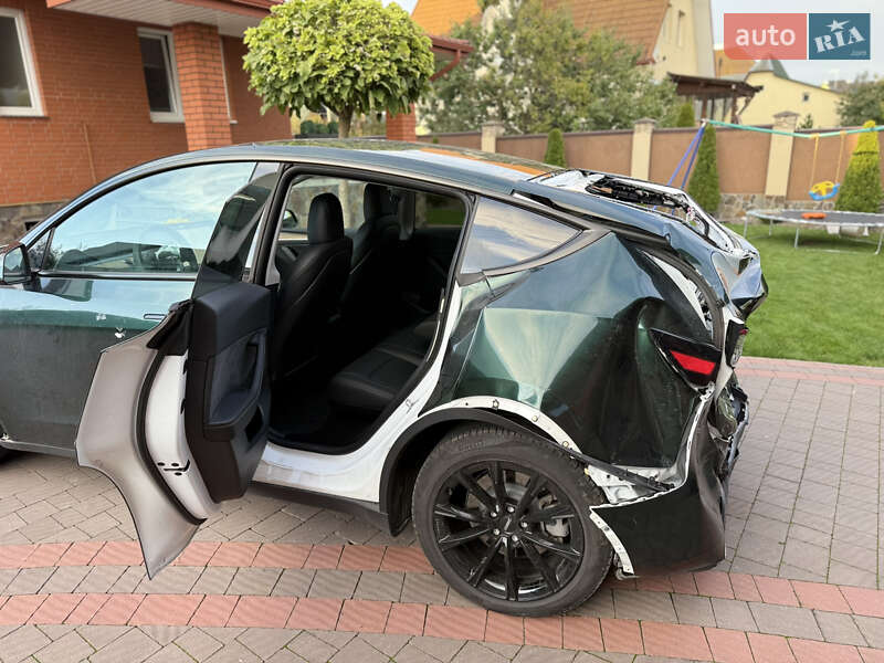 Внедорожник / Кроссовер Tesla Model Y 2022 в Луцке