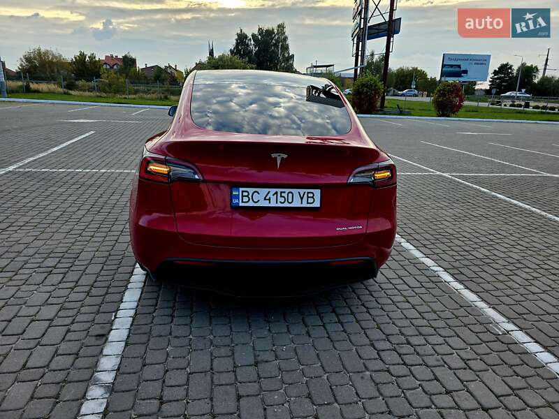 Позашляховик / Кросовер Tesla Model Y 2020 в Львові