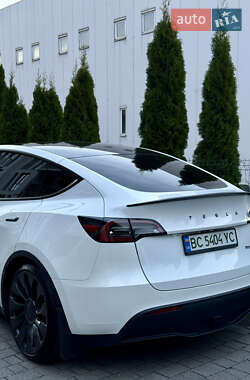 Внедорожник / Кроссовер Tesla Model Y 2023 в 