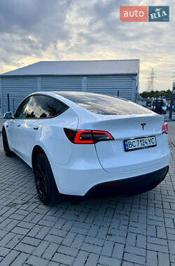 Внедорожник / Кроссовер Tesla Model Y 2023 в 