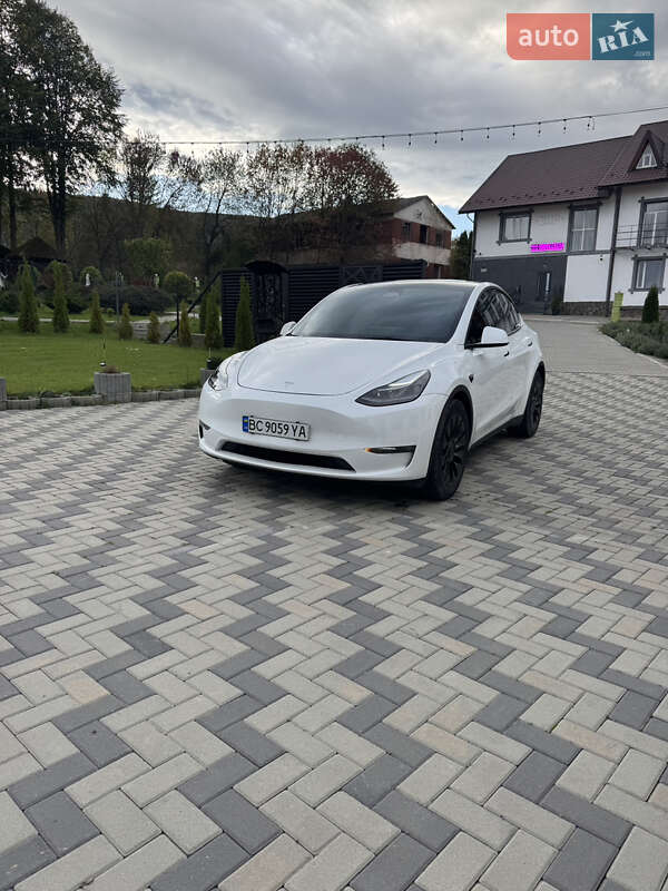 Внедорожник / Кроссовер Tesla Model Y 2023 в Львове
