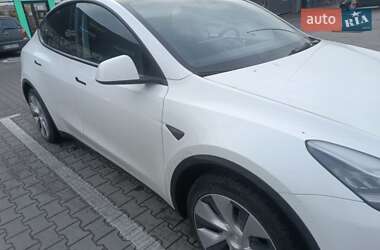 Позашляховик / Кросовер Tesla Model Y 2022 в Львові