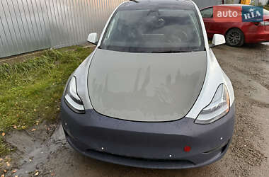 Позашляховик / Кросовер Tesla Model Y 2021 в 