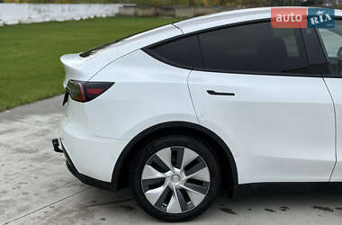 Позашляховик / Кросовер Tesla Model Y 2022 в 