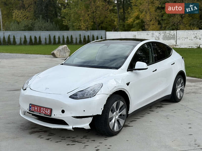 Позашляховик / Кросовер Tesla Model Y 2022 в Луцьку