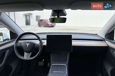 Позашляховик / Кросовер Tesla Model Y 2022 в 