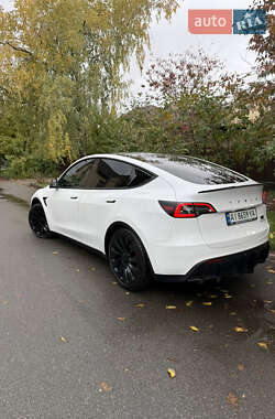 Позашляховик / Кросовер Tesla Model Y 2020 в 