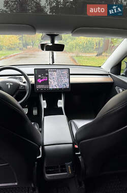 Позашляховик / Кросовер Tesla Model Y 2020 в 