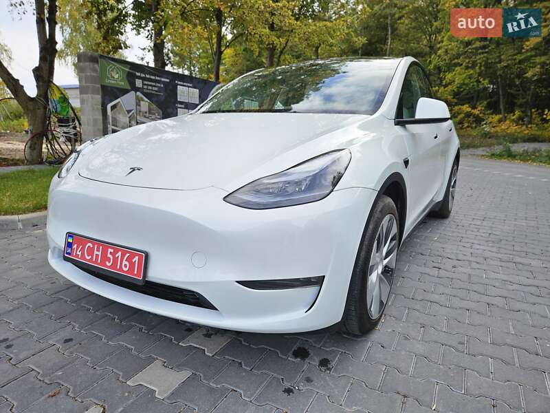 Внедорожник / Кроссовер Tesla Model Y 2023 в Тернополе