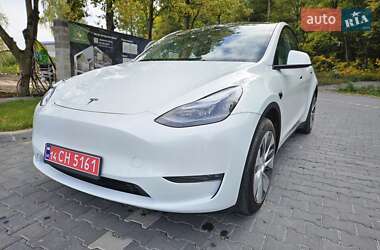 Позашляховик / Кросовер Tesla Model Y 2023 в 