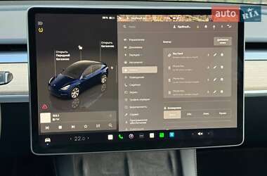 Позашляховик / Кросовер Tesla Model Y 2023 в 