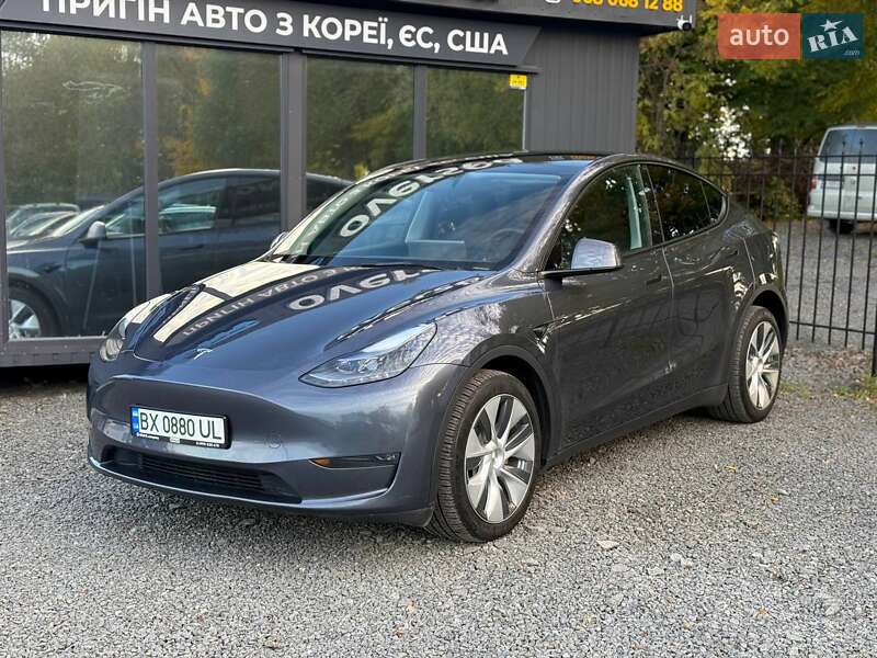 Позашляховик / Кросовер Tesla Model Y 2023 в Хмельницькому