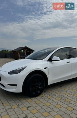 Внедорожник / Кроссовер Tesla Model Y 2022 в 