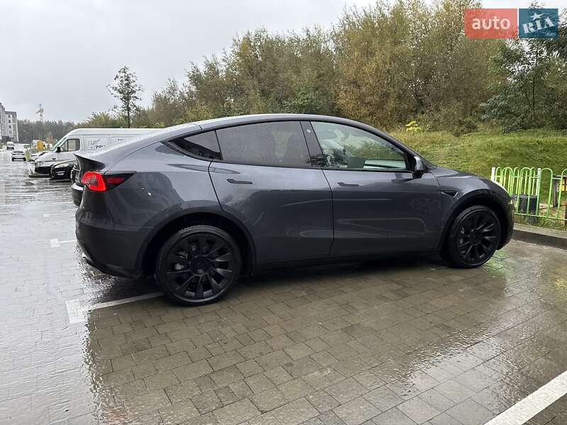 Внедорожник / Кроссовер Tesla Model Y 2022 в Львове