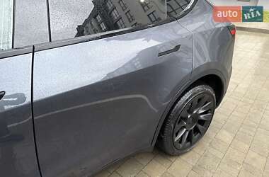 Позашляховик / Кросовер Tesla Model Y 2022 в 