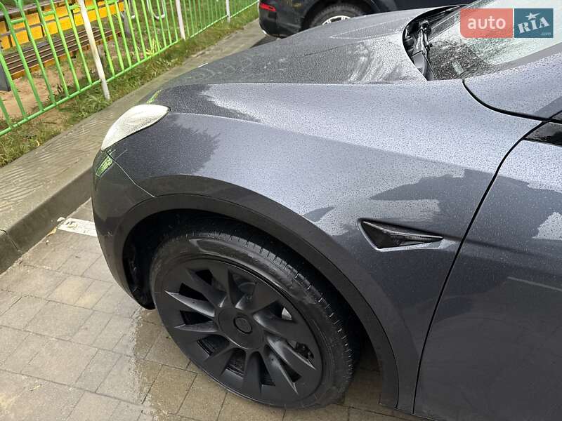 Внедорожник / Кроссовер Tesla Model Y 2022 в Львове