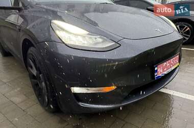 Позашляховик / Кросовер Tesla Model Y 2022 в 