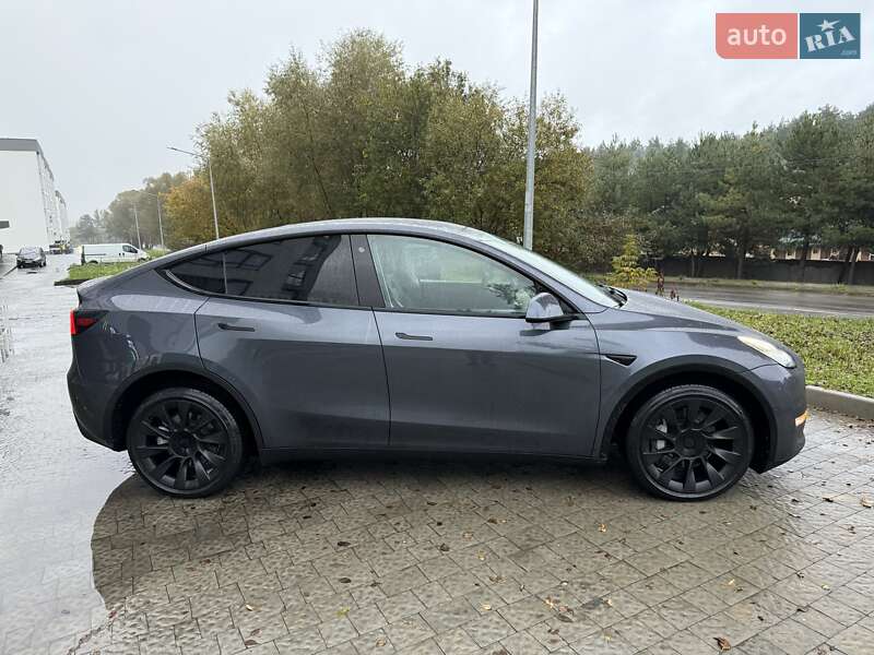 Внедорожник / Кроссовер Tesla Model Y 2022 в Львове