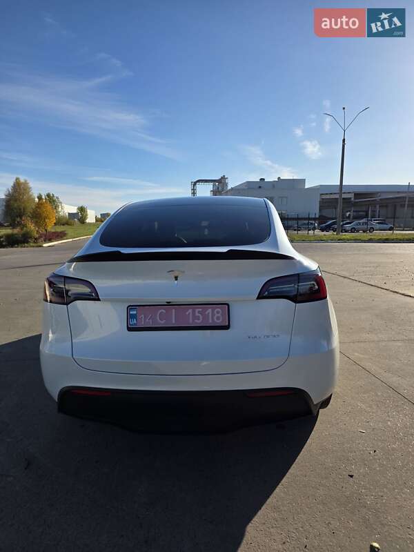 Позашляховик / Кросовер Tesla Model Y 2023 в Коростені