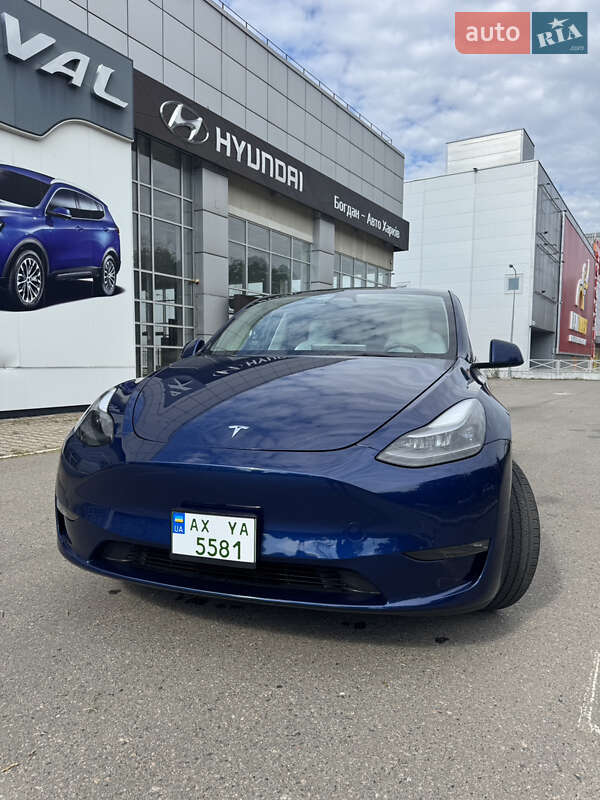 Внедорожник / Кроссовер Tesla Model Y 2023 в Харькове