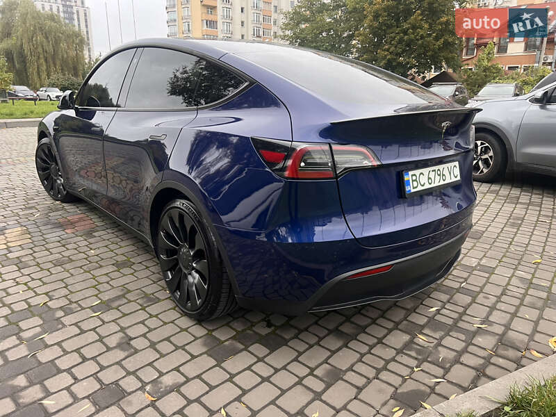 Позашляховик / Кросовер Tesla Model Y 2023 в Львові
