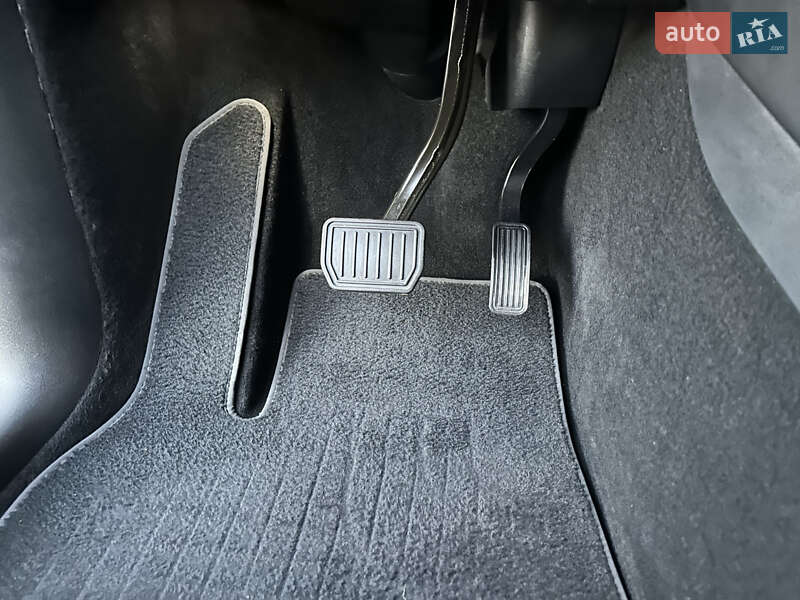 Внедорожник / Кроссовер Tesla Model Y 2023 в Тернополе фото 33 Внедорожник / Кроссовер Tesla Model Y 2023 в Тернополе