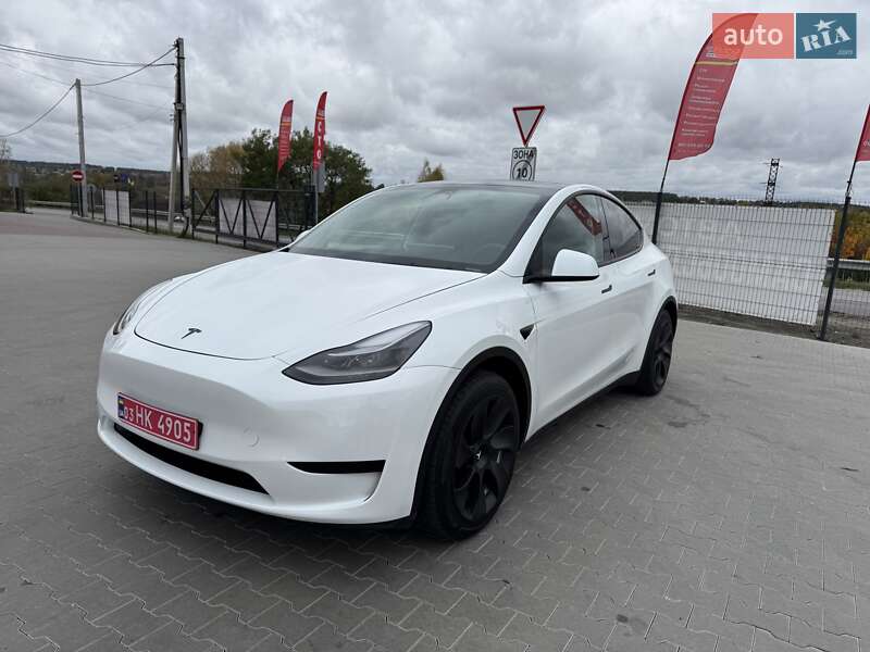 Позашляховик / Кросовер Tesla Model Y 2024 в Ірпені
