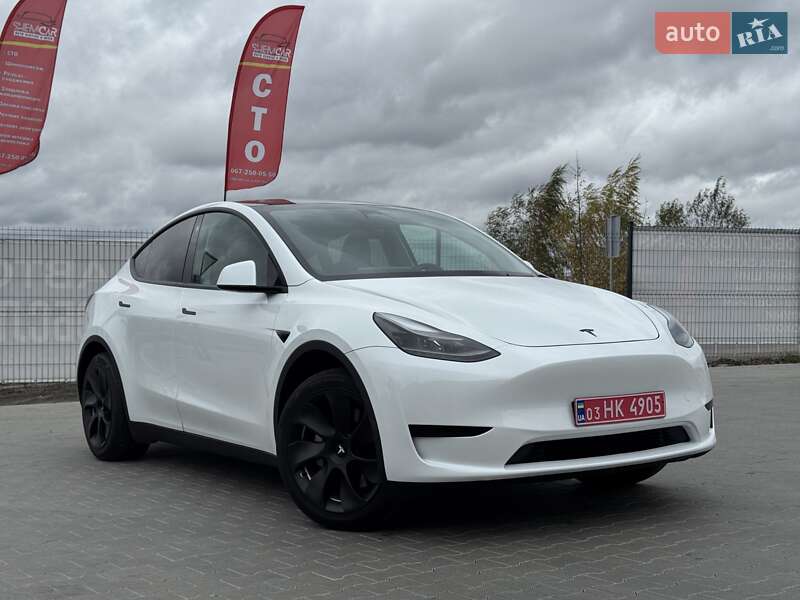 Позашляховик / Кросовер Tesla Model Y 2024 в Ірпені
