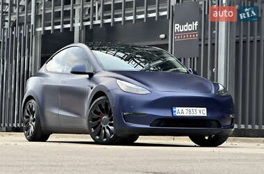 Внедорожник / Кроссовер Tesla Model Y 2021 в Киеве
