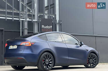 Внедорожник / Кроссовер Tesla Model Y 2021 в 