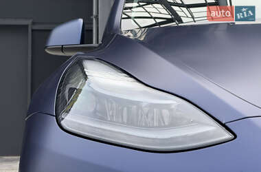 Внедорожник / Кроссовер Tesla Model Y 2021 в 