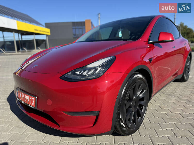 Позашляховик / Кросовер Tesla Model Y 2020 в Києві